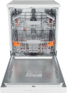 Hotpoint Ariston HFC 3T232 WG freestanding dishwasher