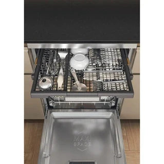 Whirlpool freestanding dishwasher, Stainless steel, 41dB, 9.5 L, Class B, 15 place settings