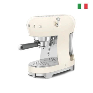 Smeg ECF02CREU Siebträgermaschine, creme