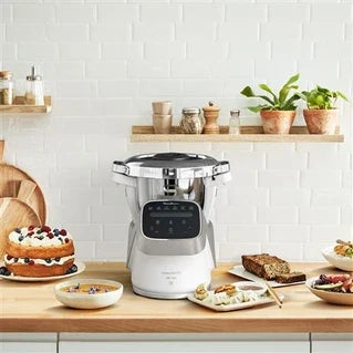 Moulinex Companion Pro YY5286FG food processor with built-in scale + steamer
