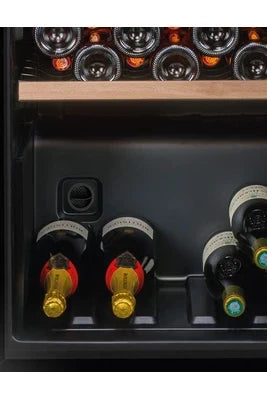 Bodega de envejecimiento La Sommeliere CTPNE147E 147 botellas Negro