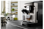 DeLonghi Kaffeemaschine mit Mahlwerk FEB2981.TB MAGNIFICA EVO LATTECREMA
